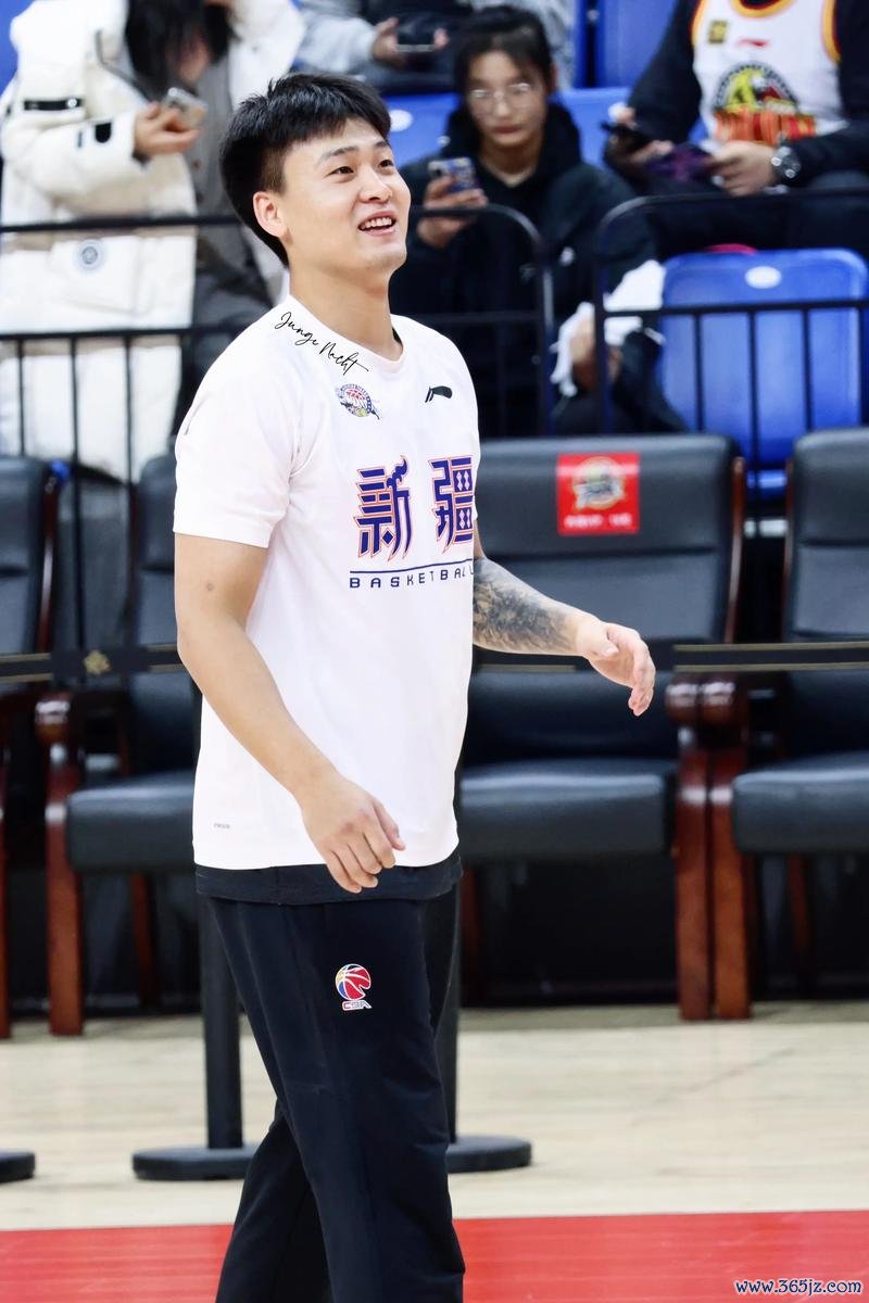 赵睿17+5齐麟22分 新疆力克浙江总比分1-0占优